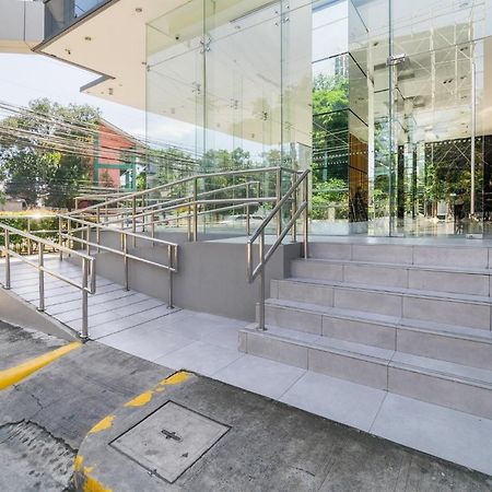 Free Netflix Condo Near It Park With 32-Inch Samsung Hdtv Cebu Εξωτερικό φωτογραφία